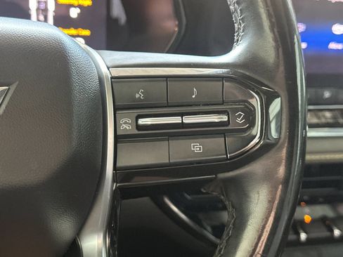 Used 2024 Chevrolet Colorado ZR2 w/ ZR2 Bison Edition AWD/4WD image 26