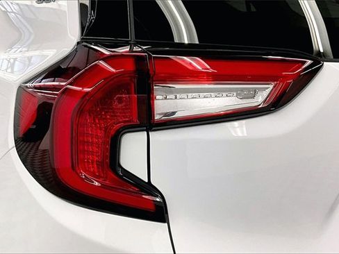 Used 2023 GMC Terrain SLT w/ Tech Package image 31