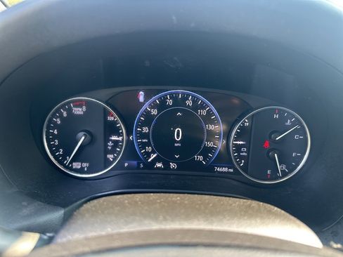 Used 2022 Buick Enclave Avenir w/ Avenir Technology Package image 18