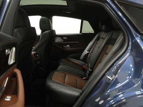 New 2026 Mercedes-Benz GLE 53 AMG 4MATIC Coupe image 17
