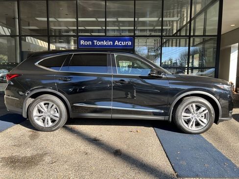 New 2026 Acura MDX SH-AWD image 7