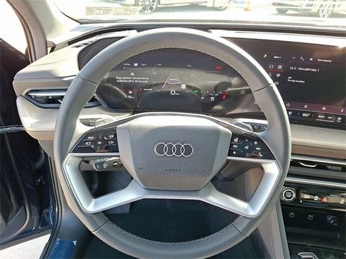 New 2025 Audi Q5 Premium Plus image 16