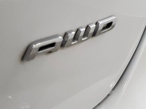 Used 2024 Ford Edge SEL image 22