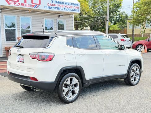 Used 2018 Jeep Compass Limited AWD/4WD image 4