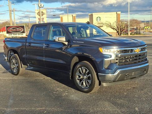 Used 2023 Chevrolet Silverado 1500 LT image 1