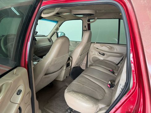 Used 2002 Ford Expedition Eddie Bauer image 10