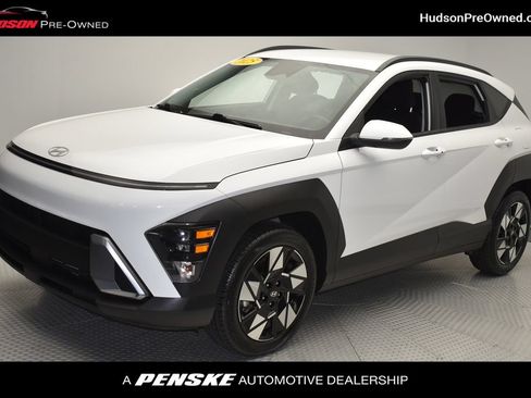 Used 2025 Hyundai Kona SEL FWD image 1