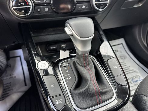 Used 2023 Kia Soul GT-Line w/ GT-Line Technology Package image 20