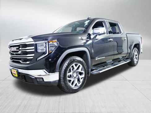 Certified 2024 GMC Sierra 1500 SLT w/ SLT Premium Plus Package image 3
