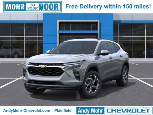 New 2026 Chevrolet Trax LT w/ Driver Confidence Package image 7