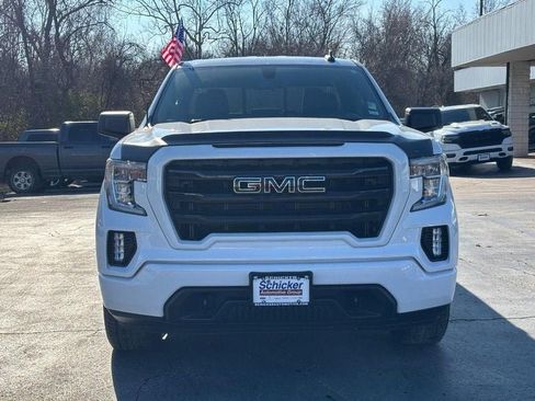 Used 2020 GMC Sierra 1500 Elevation w/ Elevation Value Package image 9