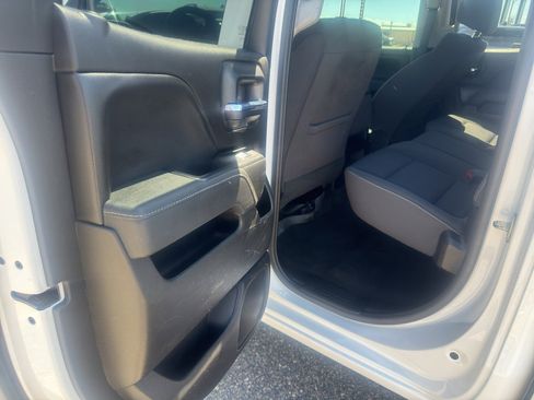 Used 2018 Chevrolet Silverado 1500 LT w/ All Star Edition AWD/4WD image 12