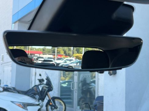 Used 2023 Chevrolet Bolt EUV Premier w/ Sun & Sound Package FWD image 26