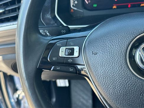 Used 2020 Volkswagen Jetta SEL image 32