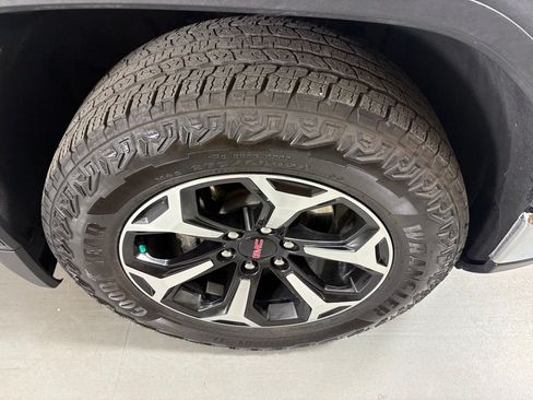 Used 2026 GMC Sierra 1500 Pro w/ Pro Value Package RWD image 11