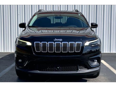Used 2022 Jeep Cherokee Latitude Lux w/ Sun & Sound Group FWD image 3