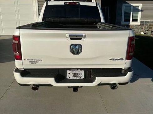 Used 2021 RAM 1500 Limited w/ Body Color Bumper Group AWD/4WD image 5