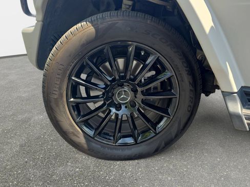 Used 2024 Mercedes-Benz G 550 image 31