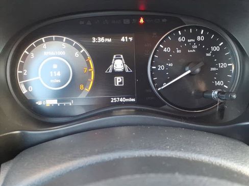 Used 2023 Nissan Kicks SV image 25