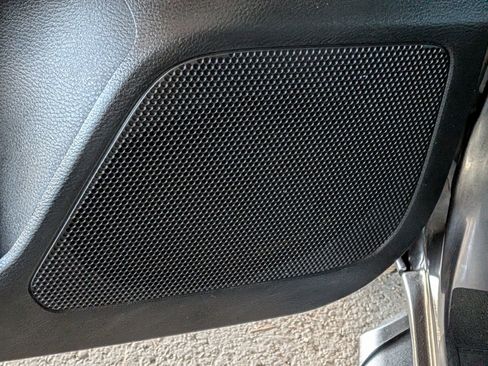 Certified 2022 Toyota Tacoma SR5 image 10