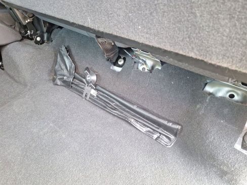 Used 2025 Chevrolet Silverado 1500 LT image 24