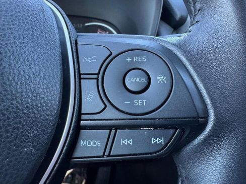 Used 2024 Toyota RAV4 Adventure image 17