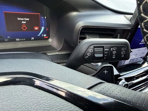 Used 2024 Ford Explorer ST w/ Equipment Group 401A image 39