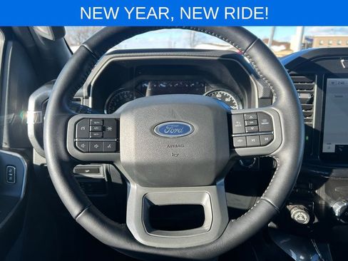 Certified 2022 Ford F150 XLT w/ Equipment Group 302A High image 31