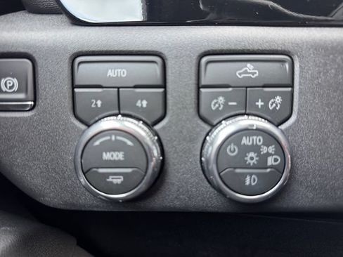 Used 2026 GMC Sierra 1500 Elevation AWD/4WD image 18