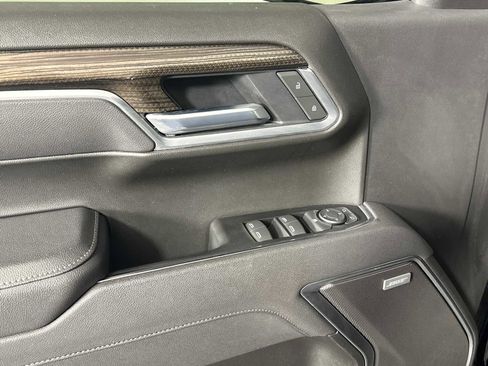 Used 2025 Chevrolet Silverado 1500 RST w/ Convenience Package II image 10