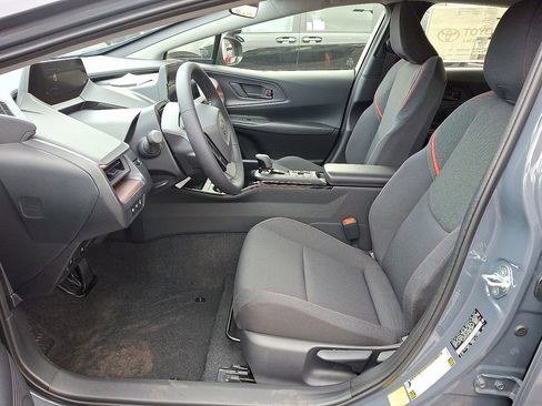 New 2026 Toyota Prius Plug-In Hybrid image 8