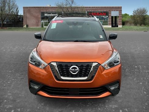 Certified 2020 Nissan Kicks SR w/ SR Premium Package FWD image 6