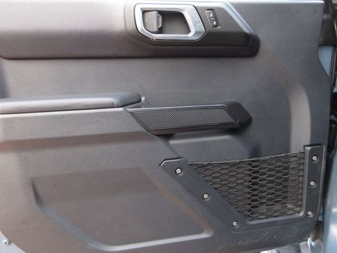 Certified 2025 Ford Bronco Outer Banks image 9