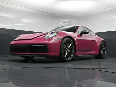 Certified 2023 Porsche 911 Carrera T RWD image 22