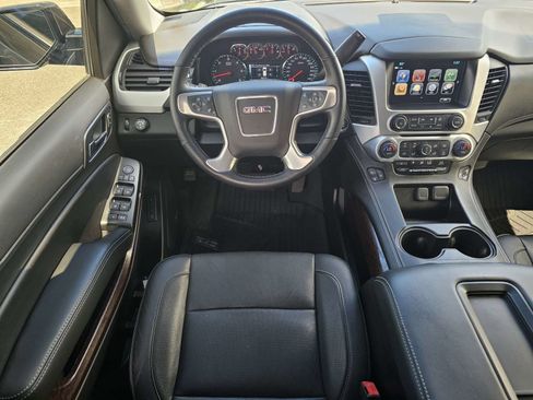 Used 2019 GMC Yukon SLT w/ Premium Edition RWD image 17