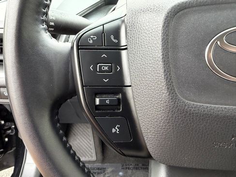 Used 2024 Toyota Prius LE image 23