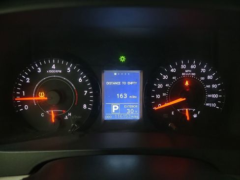 Used 2016 Toyota Sienna LE image 18