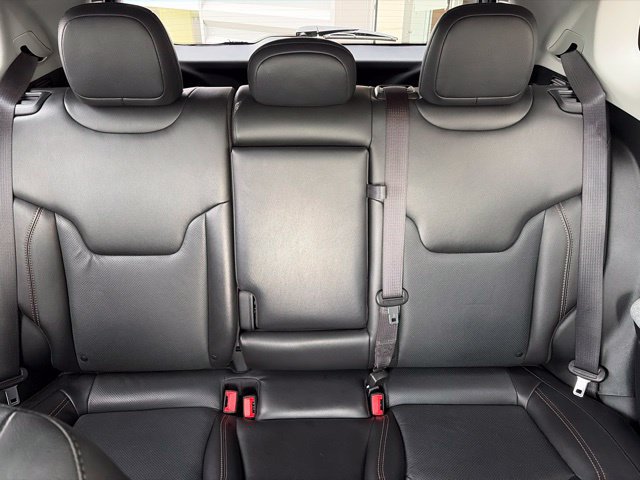 Used 2022 Jeep Compass Latitude AWD/4WD image 23