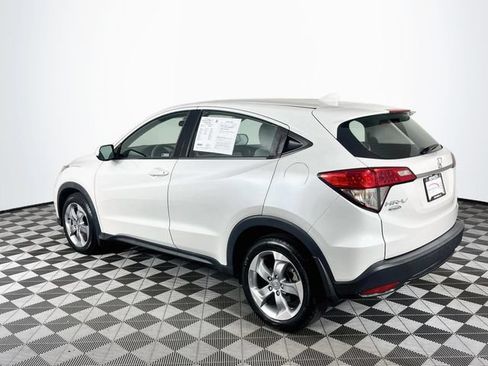 Used 2022 Honda HR-V LX image 6