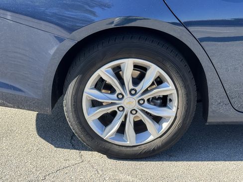 Used 2022 Chevrolet Malibu LT image 39