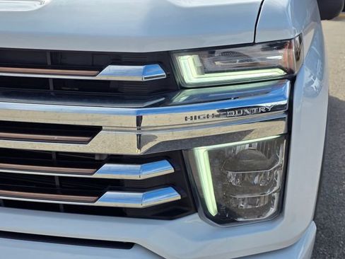 Used 2021 Chevrolet Silverado 3500 High Country w/ Technology Package AWD/4WD image 3