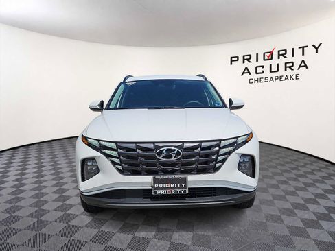 Used 2024 Hyundai Tucson SEL FWD image 2