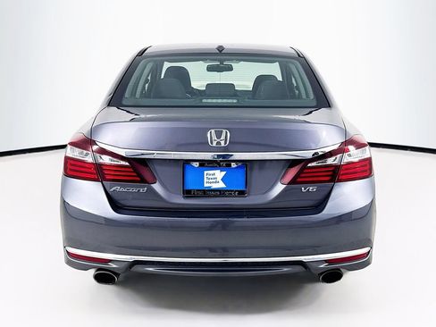 Used 2017 Honda Accord EX-L image 6