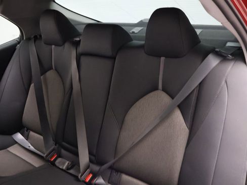 Used 2022 Toyota Camry LE image 18