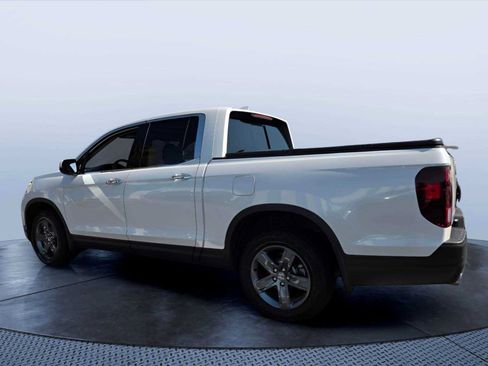 Used 2023 Honda Ridgeline RTL-E image 4