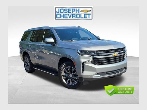 Used 2023 Chevrolet Tahoe LT w/ Luxury Package AWD/4WD image 1