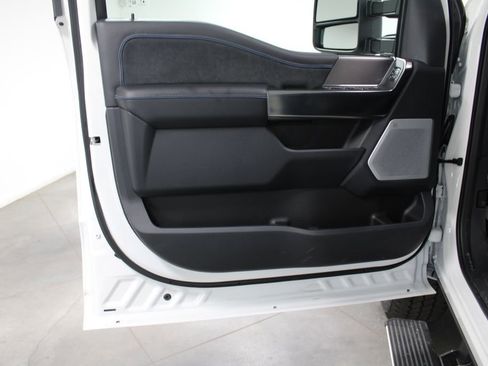 New 2026 Ford F250 Platinum image 27