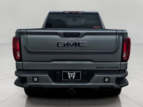 New 2026 GMC Sierra 1500 AT4 w/ AT4 Premium Package AWD/4WD image 36