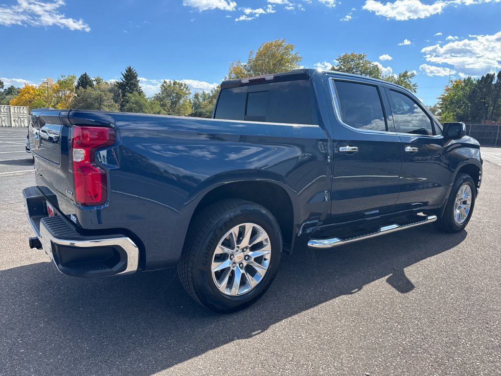 Used 2021 Chevrolet Silverado 1500 LTZ AWD/4WD image 5