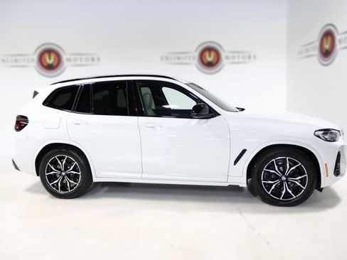 Used 2023 BMW X3 M40i w/ Premium Package image 5